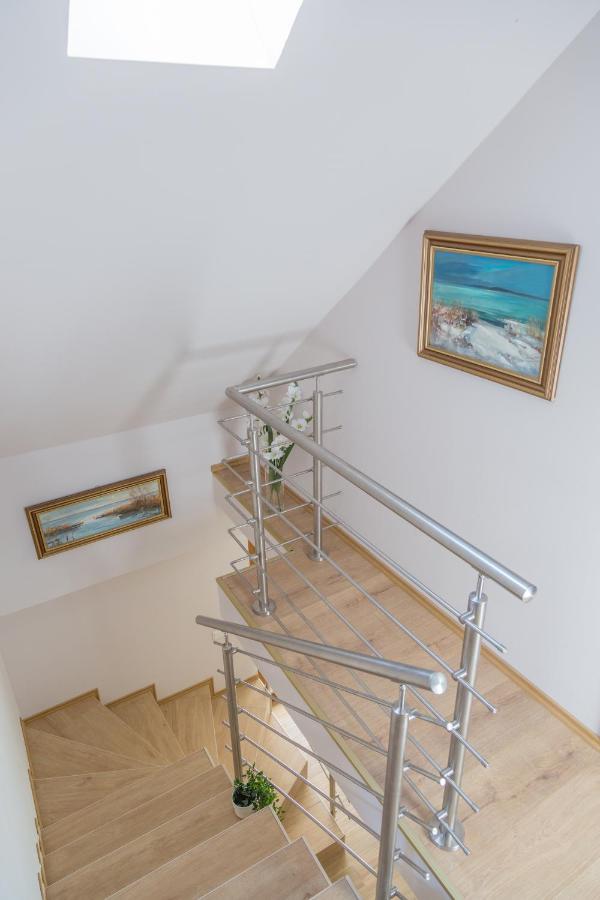 Piros Vendeghaz Villa Tihany Buitenkant foto
